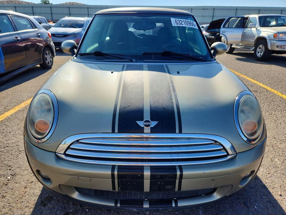 WMWMF33579TW78309 2009 MINI COOPER photo no. 5