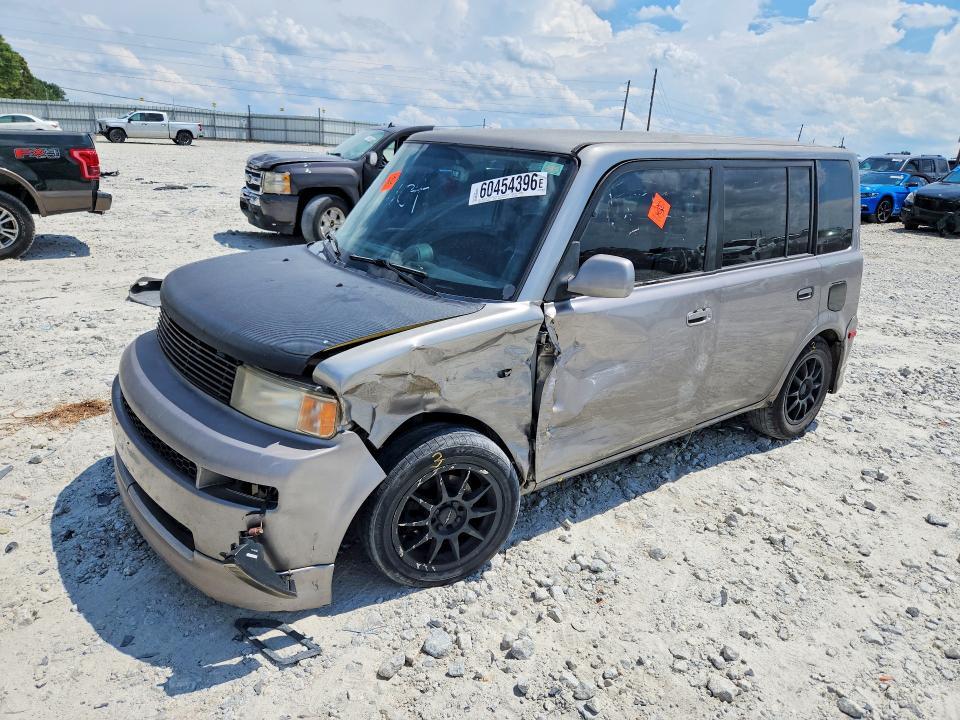 2005 TOYOTA SCION JTLKT324250204957
