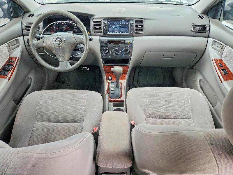 2005 TOYOTA COROLLA LE — Фото 8 из 12