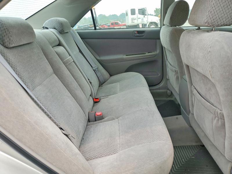 2004 TOYOTA CAMRY LE — Фото 10 из 12