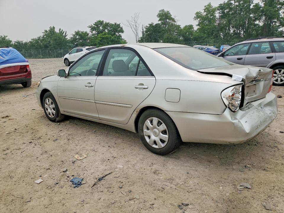 2004 TOYOTA CAMRY LE — Фото 2 из 12