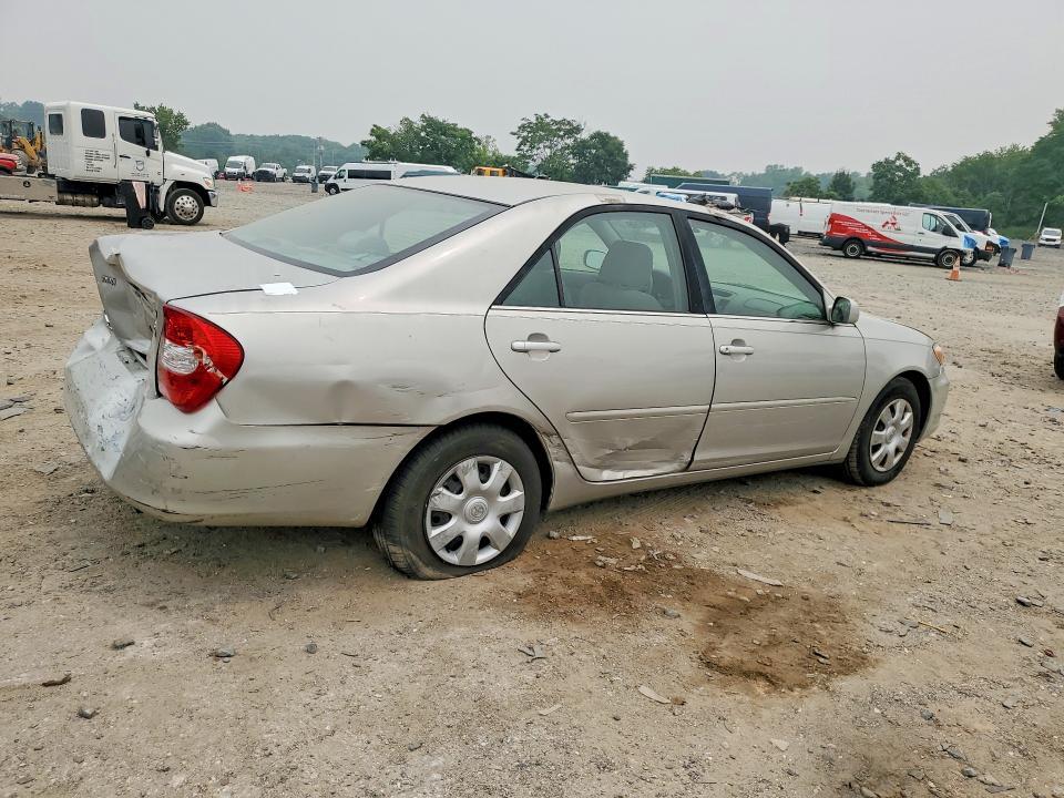 2004 TOYOTA CAMRY LE — Фото 3 из 12