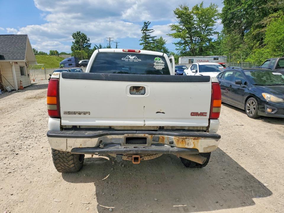 1GTHC29U11E168052 2001 GMC SIERRA photo no. 6
