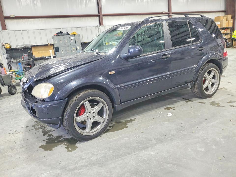 2001 MERCEDES-BENZ ML 4JGAB74E51A250404