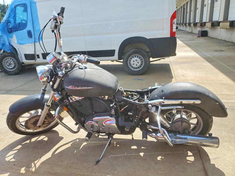1HFSC3701YA201084 2000 HONDA VT1100 photo no. 3