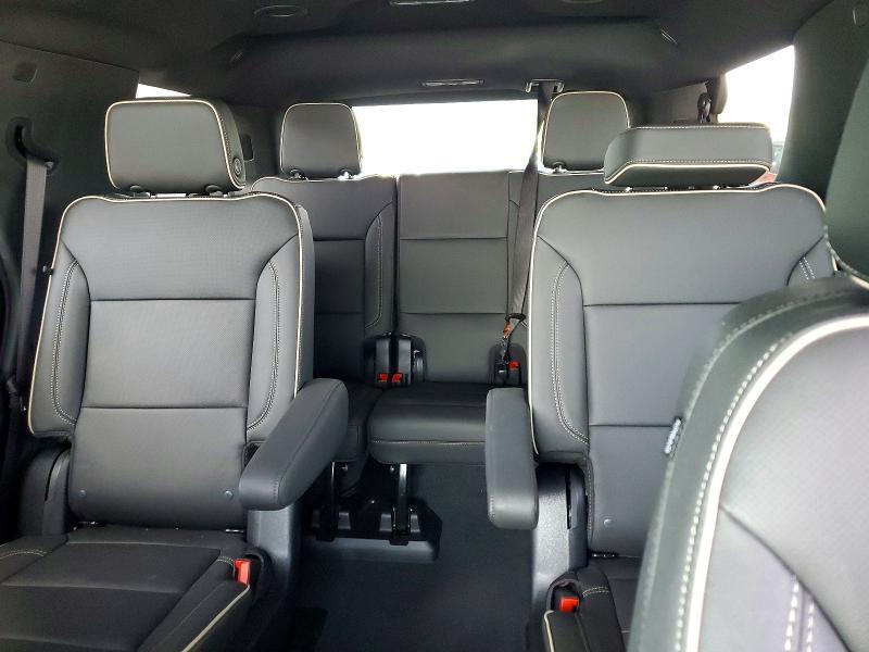 2026 CHEVROLET TAHOE C1500 PREMIER — Фото 10 из 13