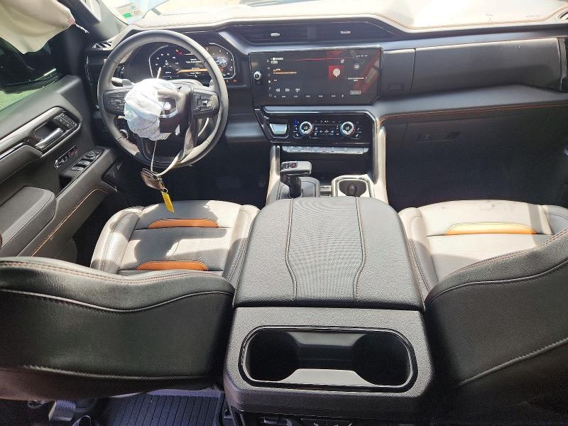 2026 GMC SIERRA K1500 AT4 — Фото 8 из 12