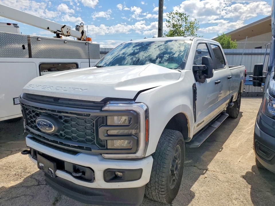 2025 FORD F350 1FT8W3BT9SEC19118