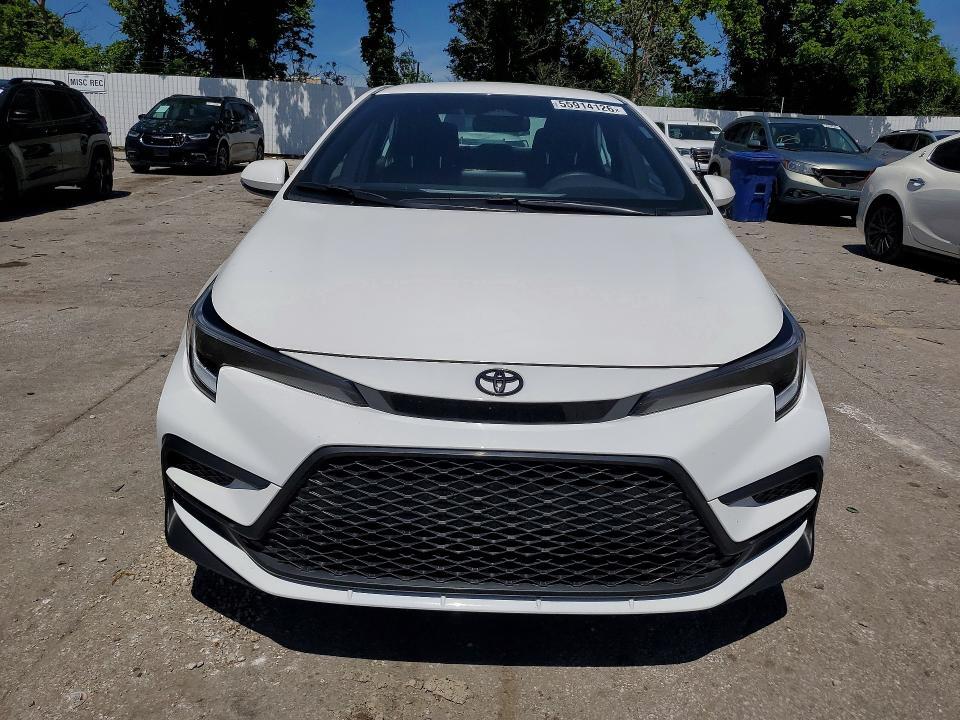 2025 TOYOTA COROLLA SE — Фото 5 из 12