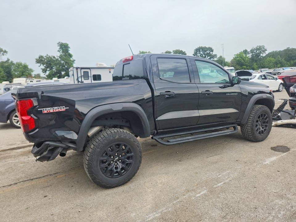 1GCPTEEK0S1171339 2025 CHEVROLET COLORADO photo no. 3