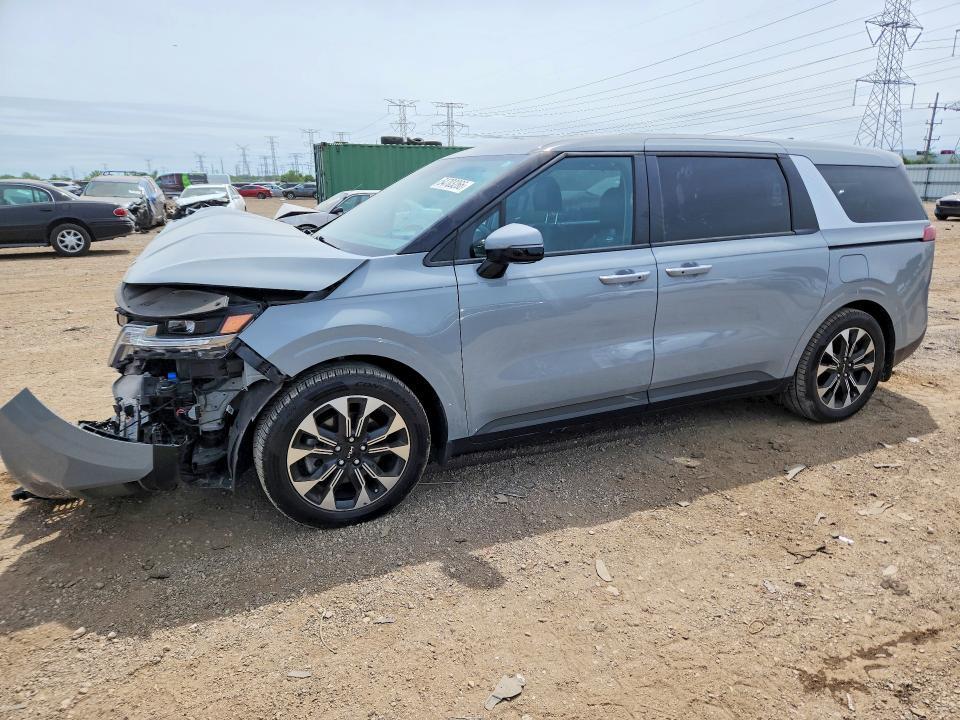 2023 KIA CARNIVAL KNDNC5H33P6295076