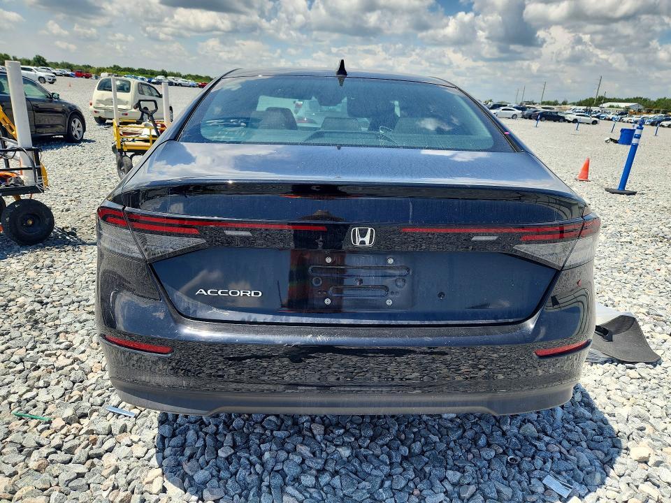 2023 HONDA ACCORD LX — Фото 6 из 14