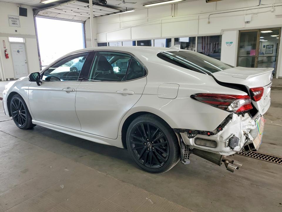 4T1K31AK2PU616741 2023 TOYOTA CAMRY photo no. 2