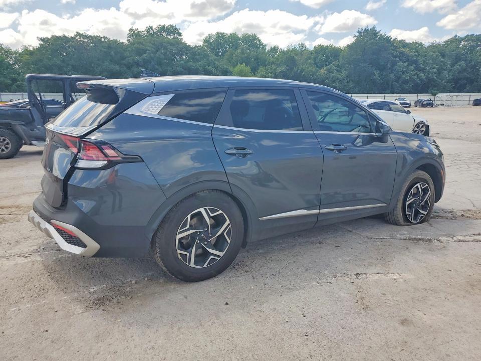 2023 KIA SPORTAGE — Фото 3 из 13