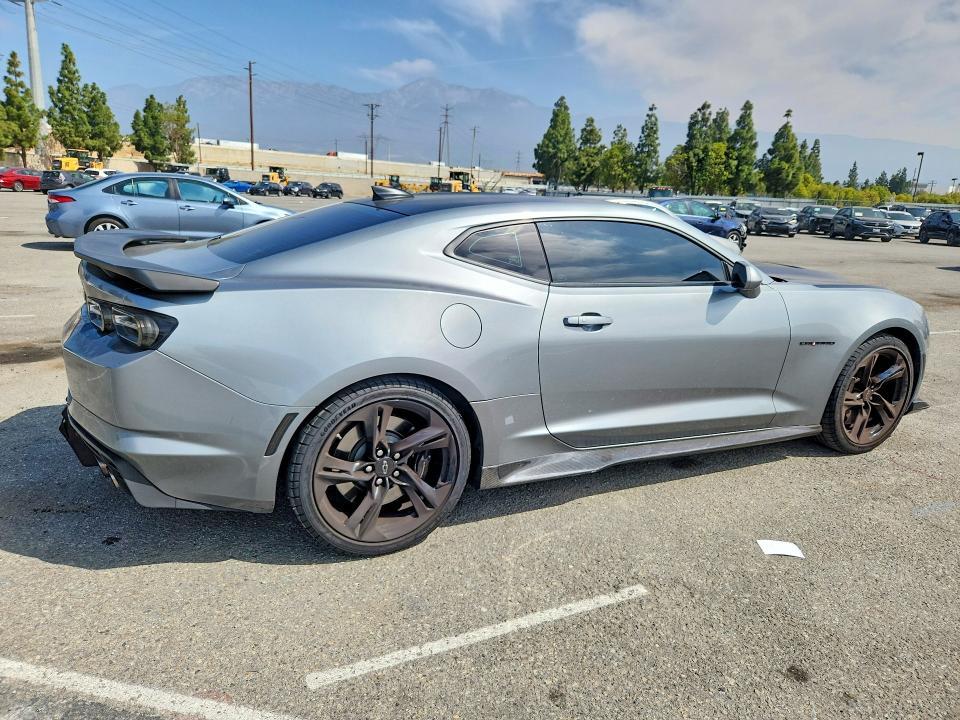 2023 CHEVROLET CAMARO LT1 — Фото 3 из 12