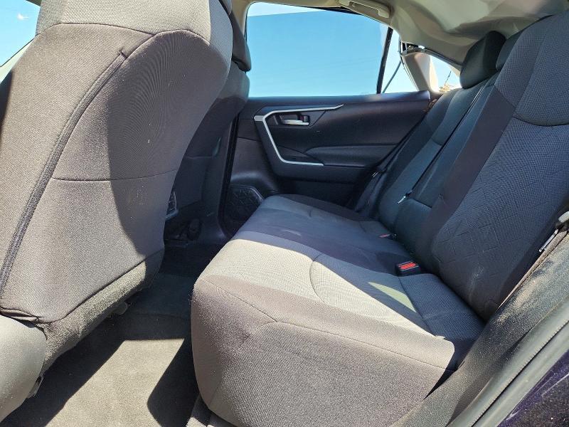 2022 TOYOTA RAV4 XLE — Фото 11 из 13