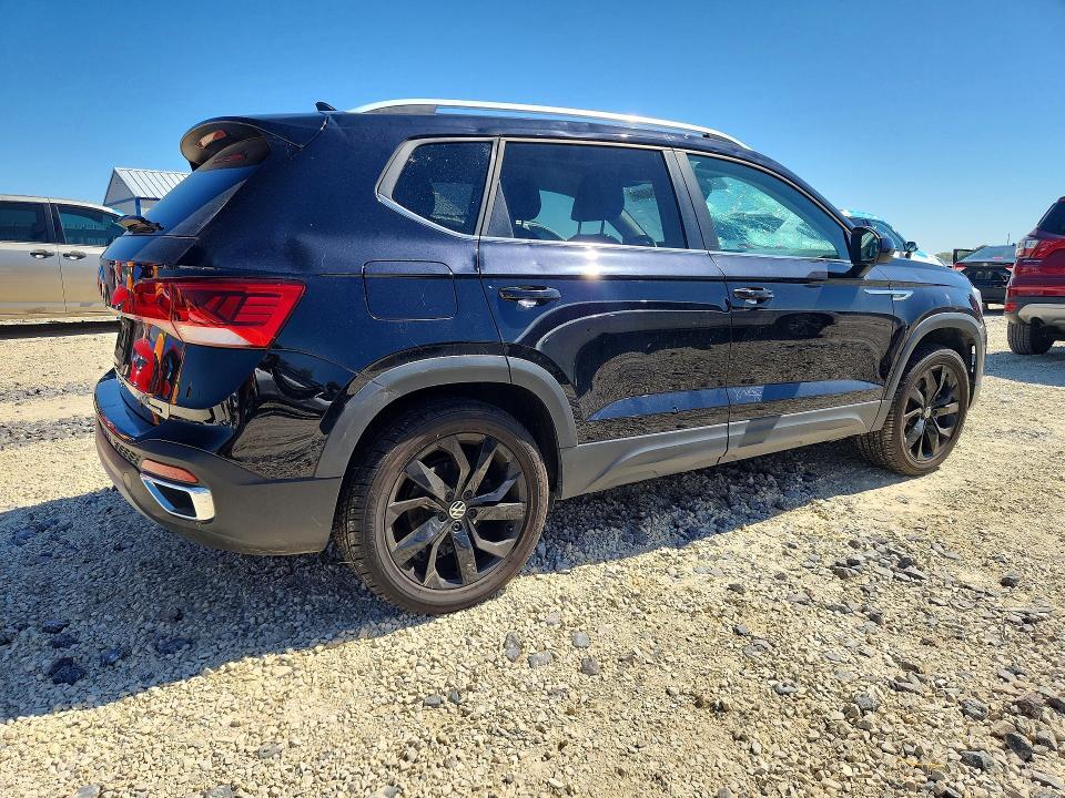 2022 VOLKSWAGEN TAOS SE IQ DRIVE — Фото 3 из 13