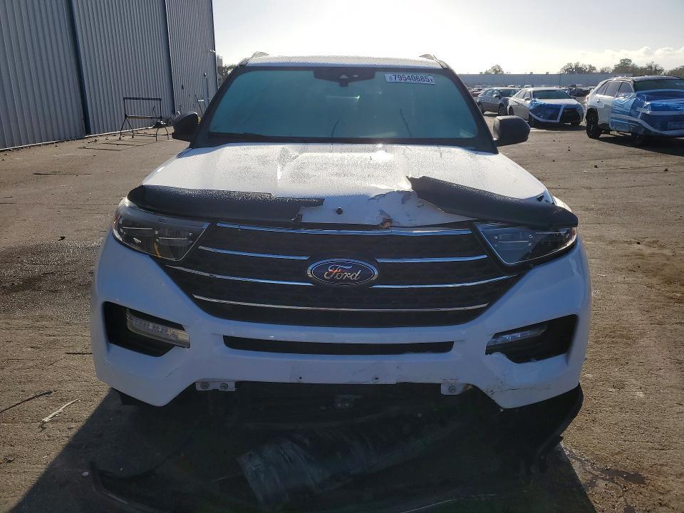 2021 FORD EXPLORER XLT — Фото 5 из 13