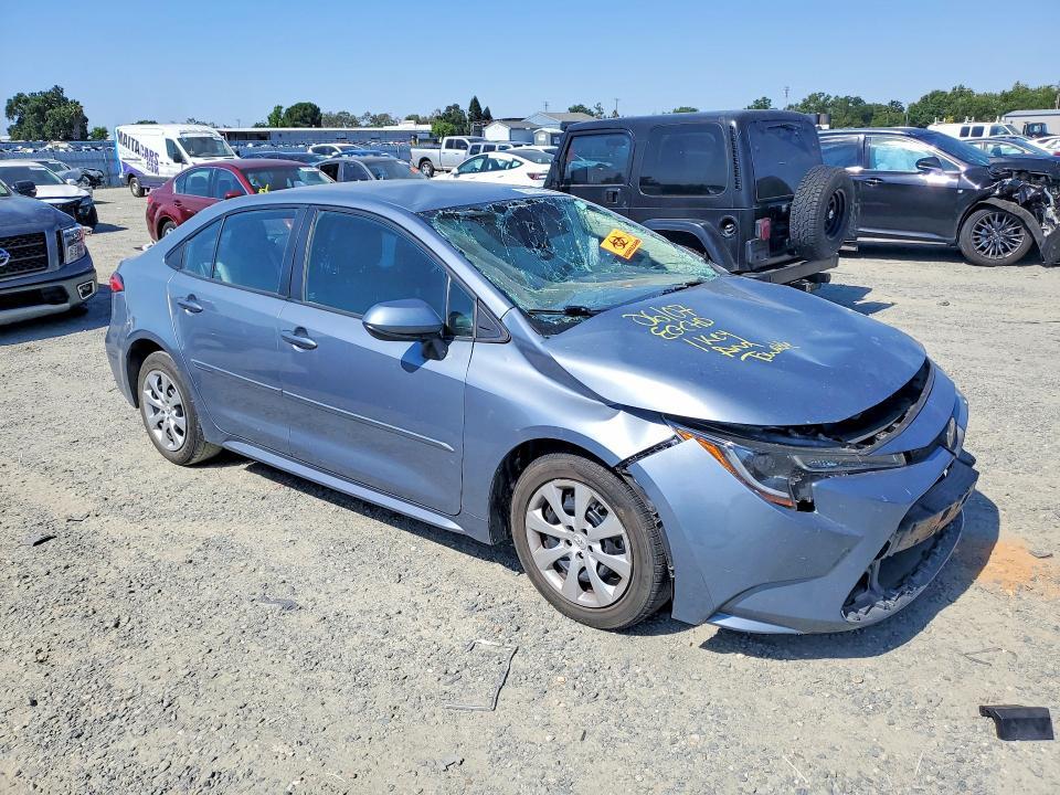 2021 TOYOTA COROLLA LE — Фото 4 из 12