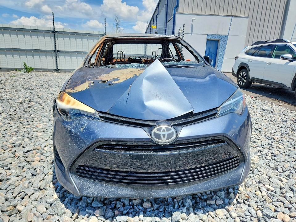 5YFBURHE6KP941950 2019 TOYOTA COROLLA photo no. 5
