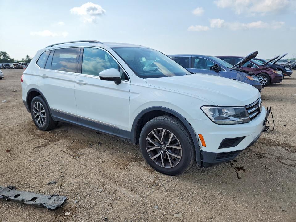 3VV2B7AX4JM140334 2018 VOLKSWAGEN TIGUAN photo no. 4