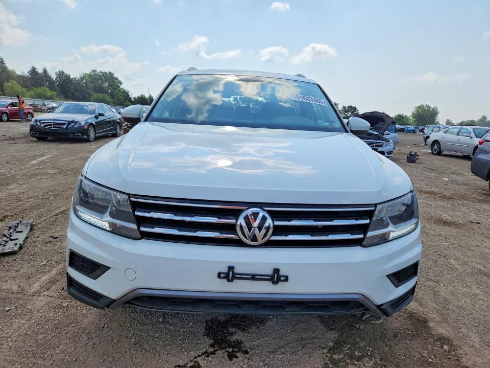 3VV2B7AX4JM140334 2018 VOLKSWAGEN TIGUAN photo no. 5