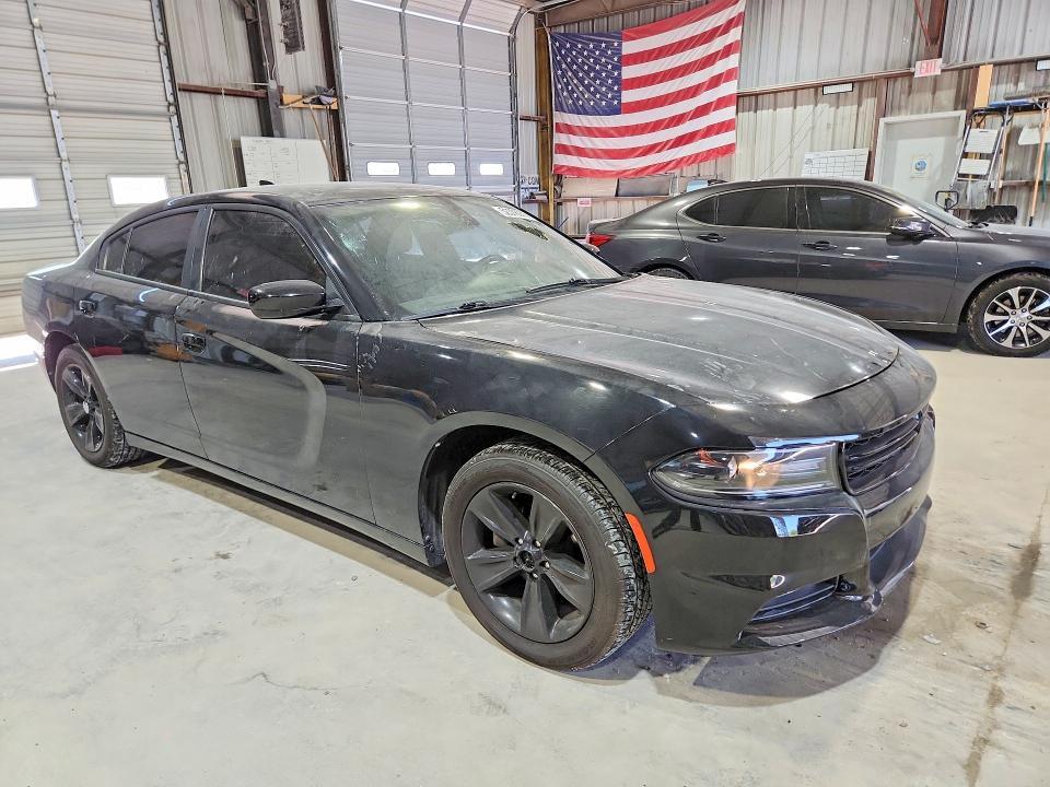 2018 DODGE CHARGER SXT PLUS — Фото 4 из 12