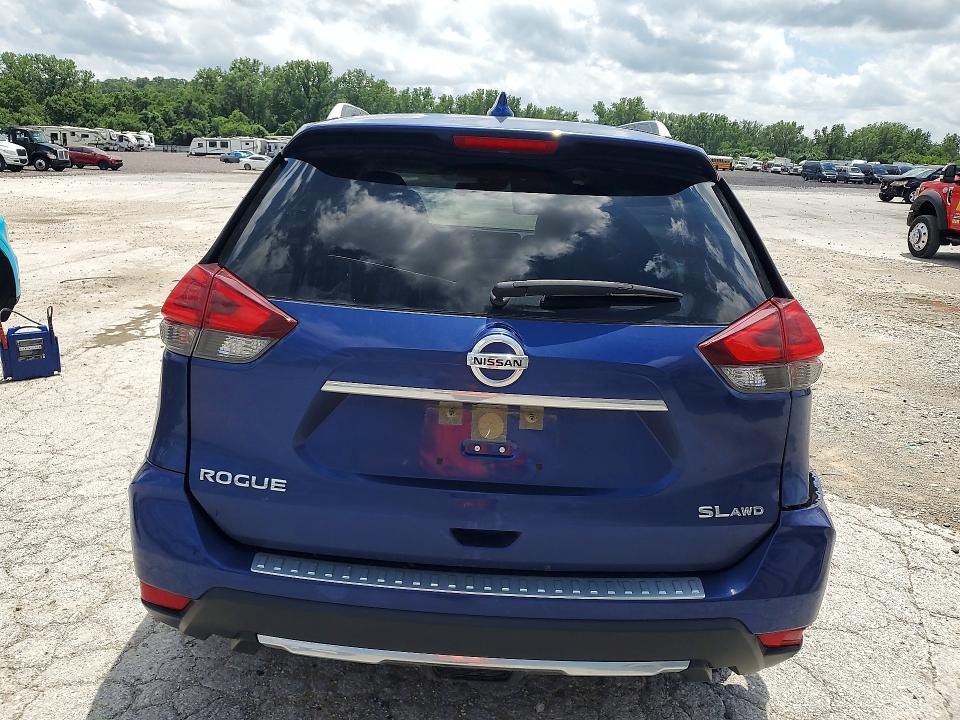 2018 NISSAN ROGUE SL — Фото 6 из 13