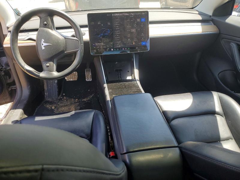 2018 TESLA MODEL 3 — Фото 8 из 12