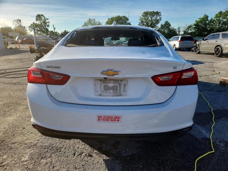 2018 CHEVROLET MALIBU LT — Фото 6 из 12