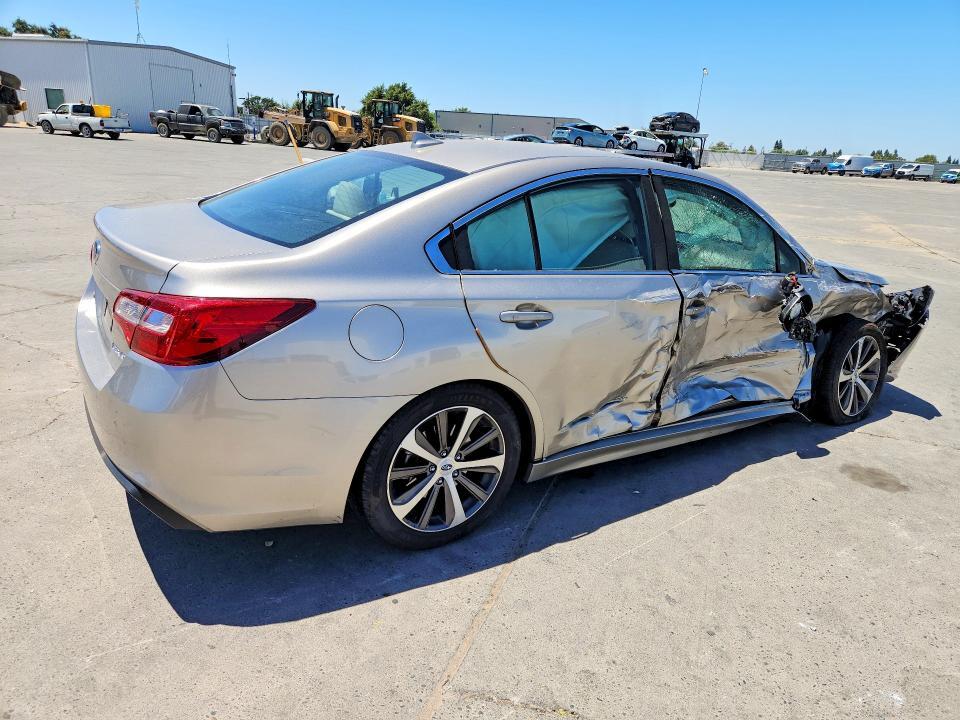 2018 SUBARU LEGACY 2.5I LIMITED — Фото 3 из 12