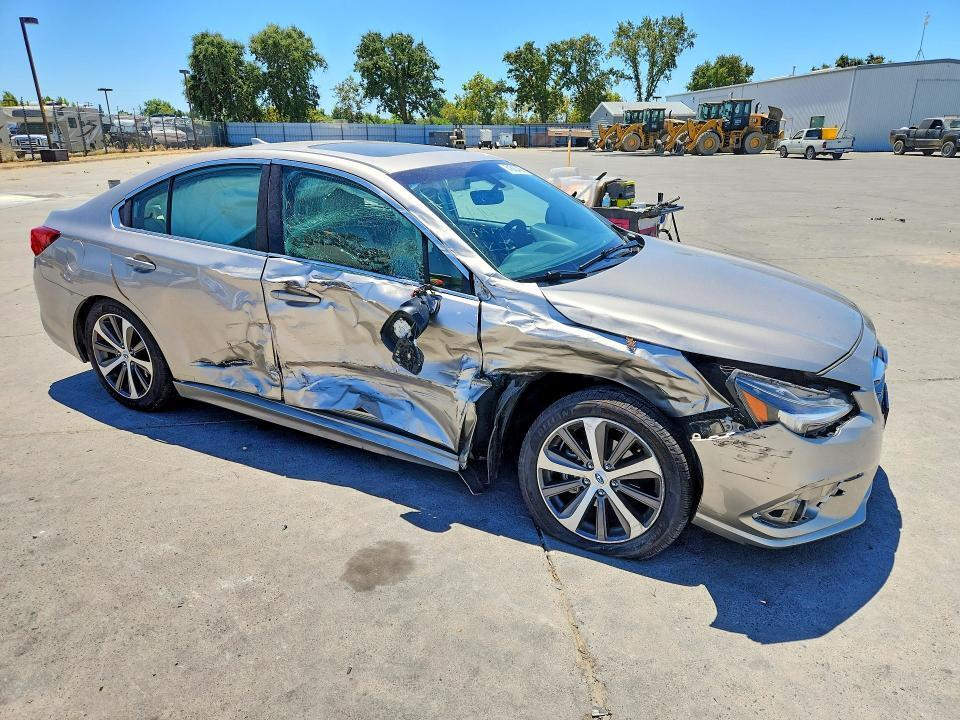 2018 SUBARU LEGACY 2.5I LIMITED — Фото 4 из 12