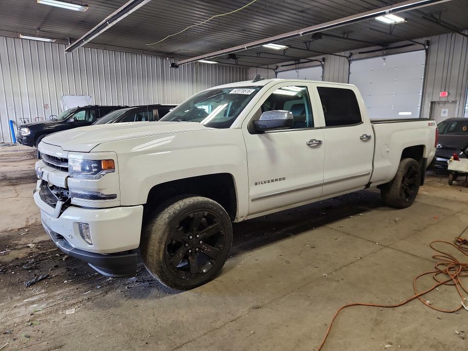 3GCUKSEJ2HG130068 2017 CHEVROLET SILVERADO photo no. 1