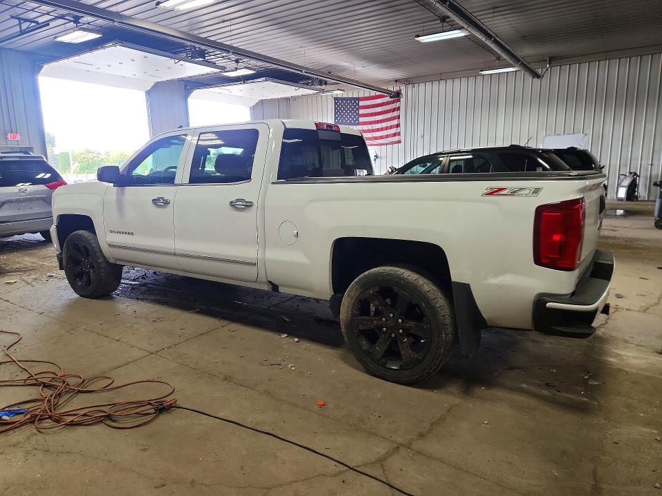 3GCUKSEJ2HG130068 2017 CHEVROLET SILVERADO photo no. 2