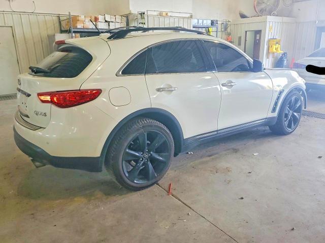 2017 INFINITI QX70 BASE — Фото 3 из 13