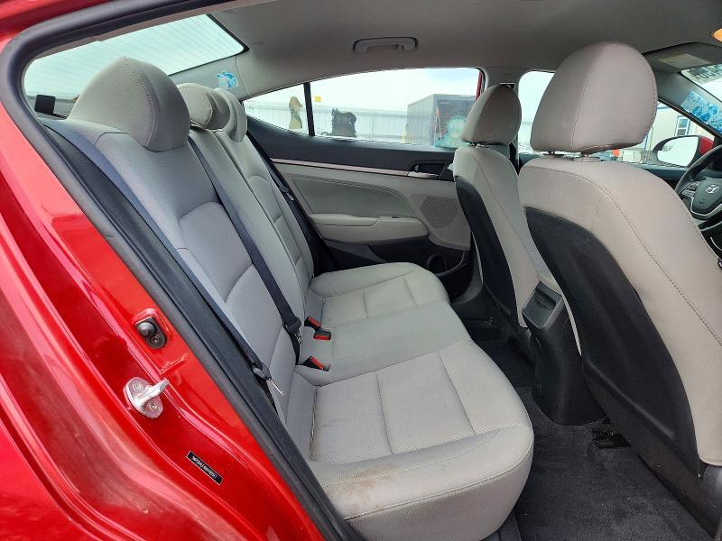 2017 HYUNDAI ELANTRA SE — Фото 10 из 12