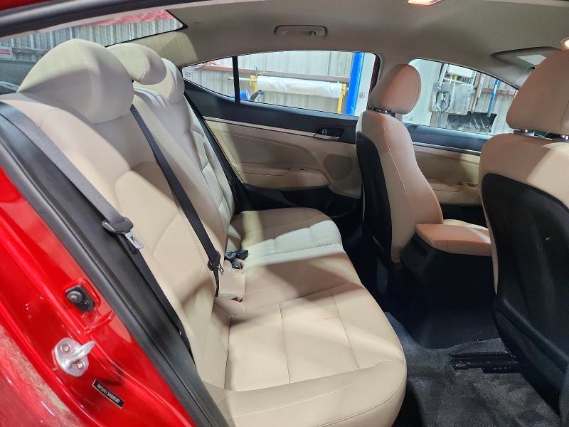 2017 HYUNDAI ELANTRA SE — Фото 10 из 12
