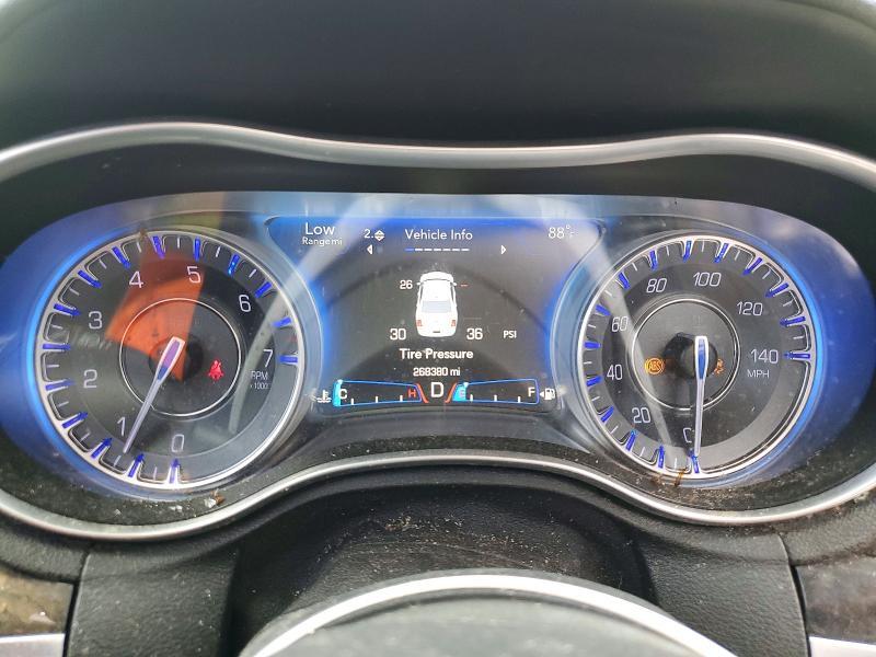 2C3CCAEG1HH662620 2017 CHRYSLER 300C photo no. 9