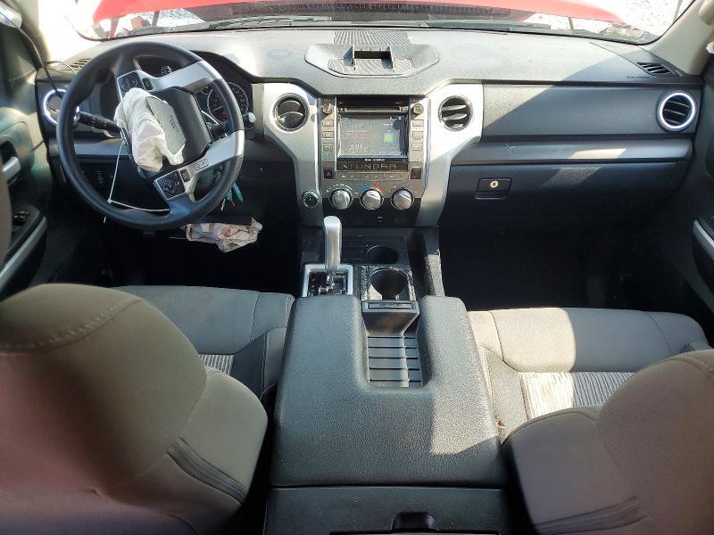 2017 TOYOTA TUNDRA SR5 — Фото 8 из 12