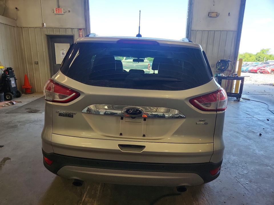 2016 FORD ESCAPE SE — Фото 6 из 12
