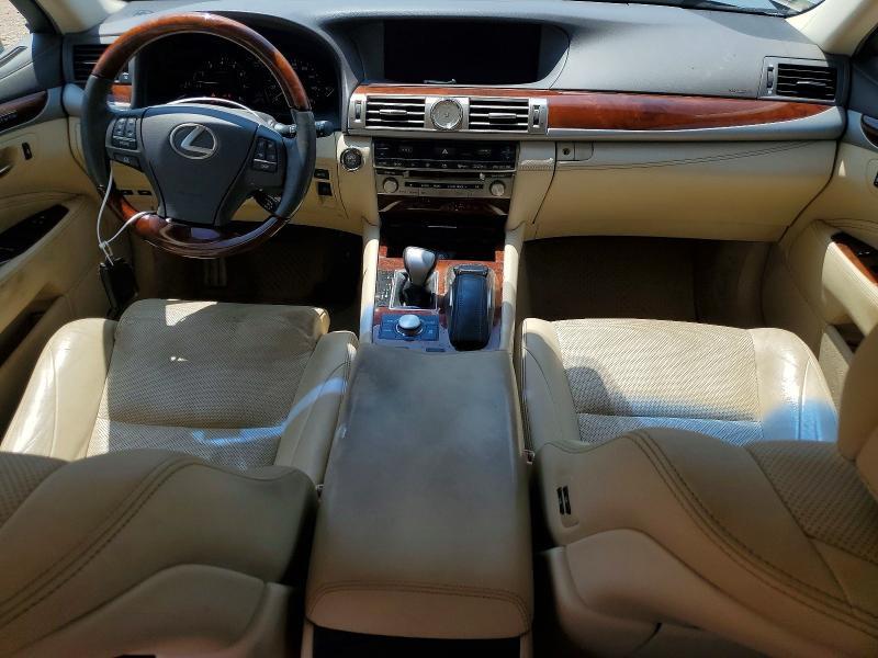2016 LEXUS LS 460 — Фото 8 из 13