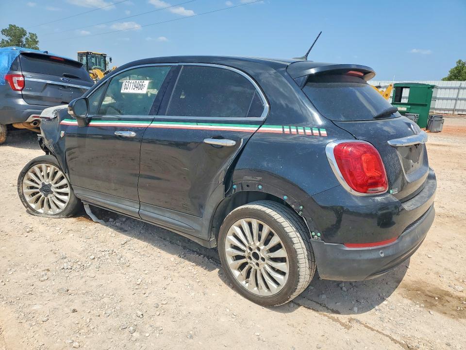 2016 FIAT 500X LOUNGE — Фото 2 из 12