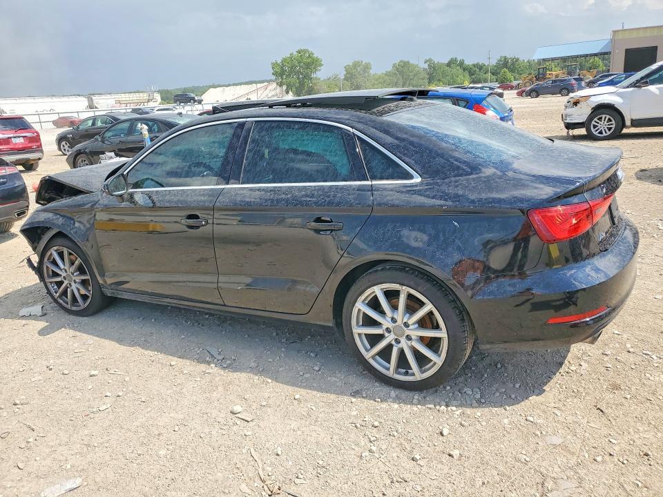 WAUEFGFF3F1061111 2015 AUDI A3 photo no. 2