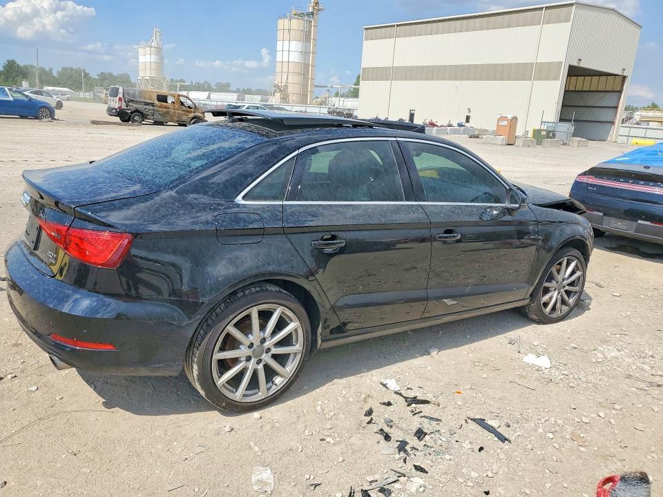 WAUEFGFF3F1061111 2015 AUDI A3 photo no. 3