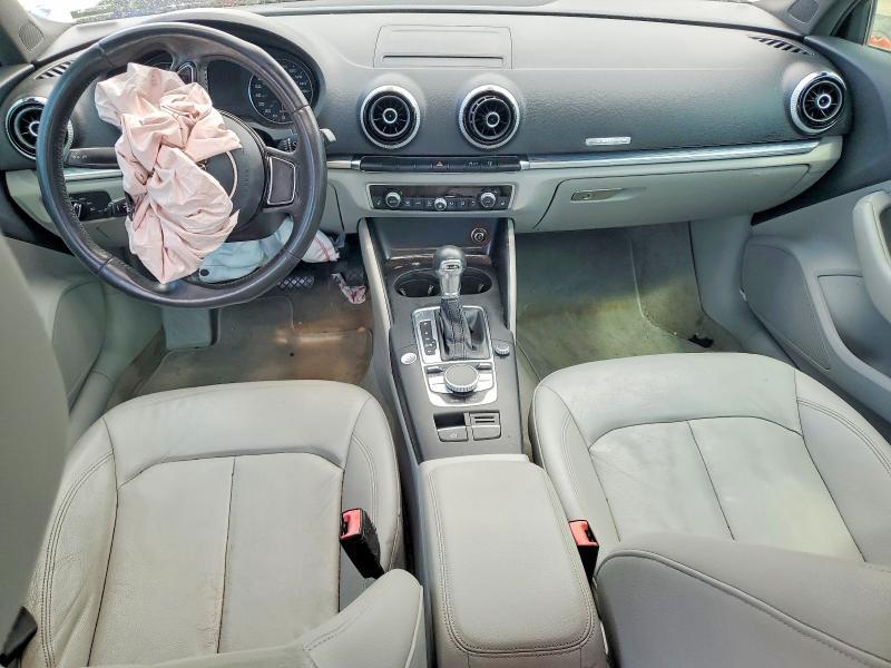 WAUEFGFF3F1061111 2015 AUDI A3 photo no. 8
