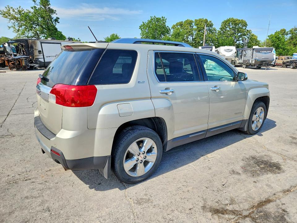 2015 GMC TERRAIN SLT — Фото 3 из 13