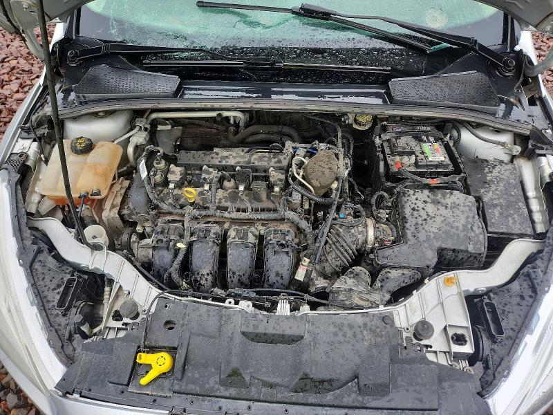 2015 FORD FOCUS SE — Фото 11 из 12