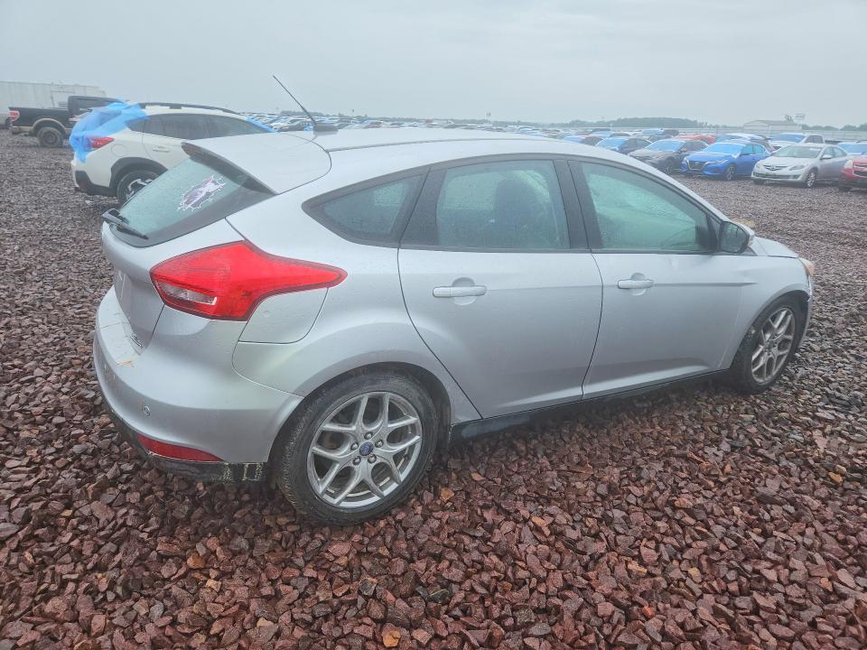 2015 FORD FOCUS SE — Фото 3 из 12