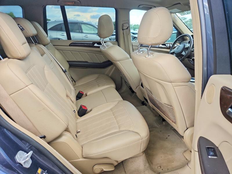 2016 MERCEDES-BENZ GL 450 4MATIC — Фото 11 из 13