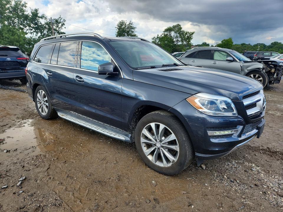 2016 MERCEDES-BENZ GL 450 4MATIC — Фото 4 из 13